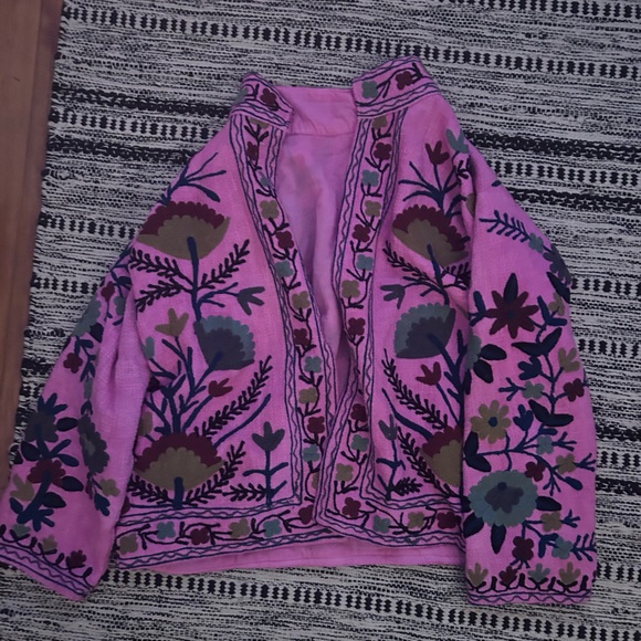 Embroidery jacket - Picture 2 of 4